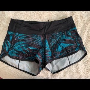 Lululemon swiftly shorts
